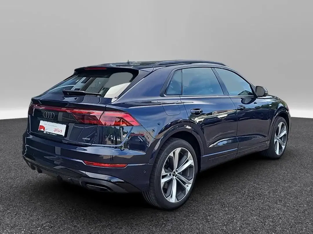 Audi Q8 - Thumbnail 4