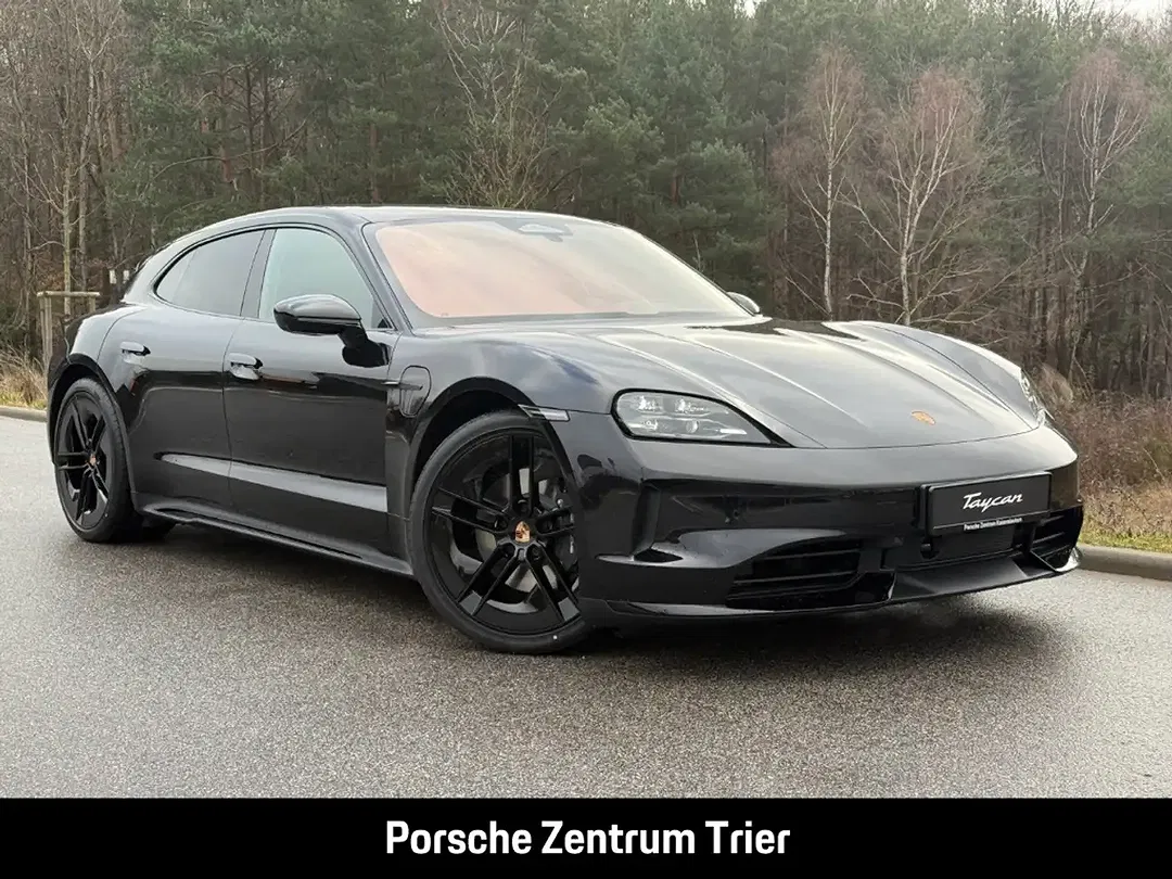 Porsche Taycan - Thumbnail 6