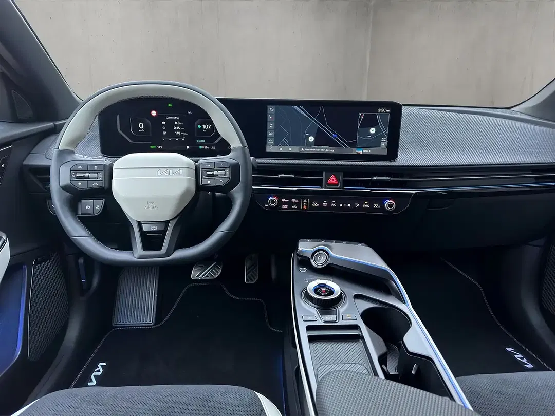 Kia EV6 - Thumbnail 14