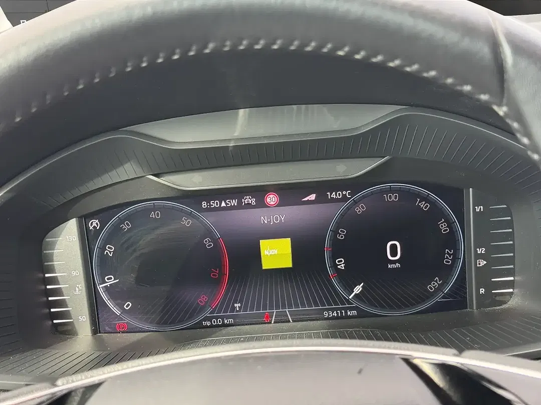 Skoda Karoq - Thumbnail 15