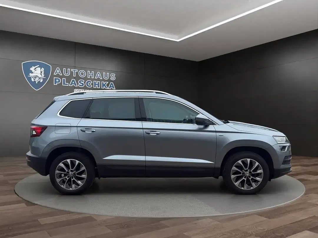 Skoda Karoq - Thumbnail 4