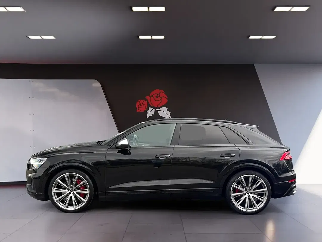 Audi SQ8 - Thumbnail 2