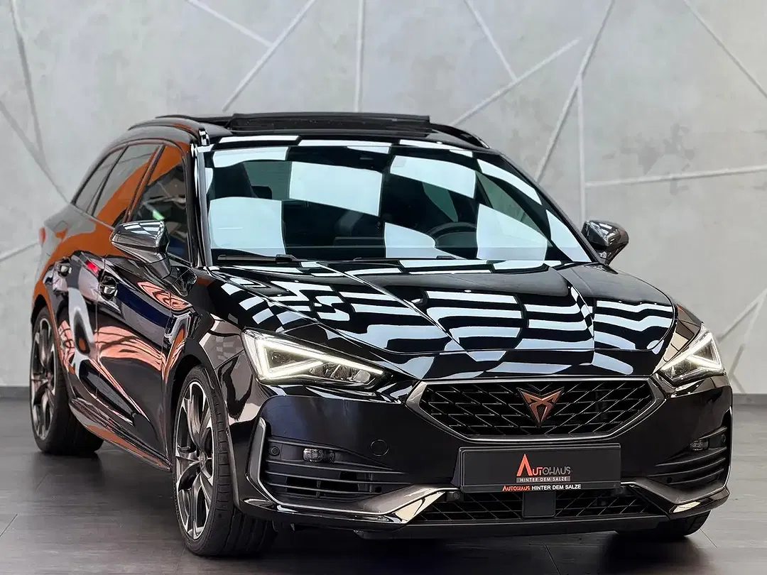 CUPRA Leon - Thumbnail 1