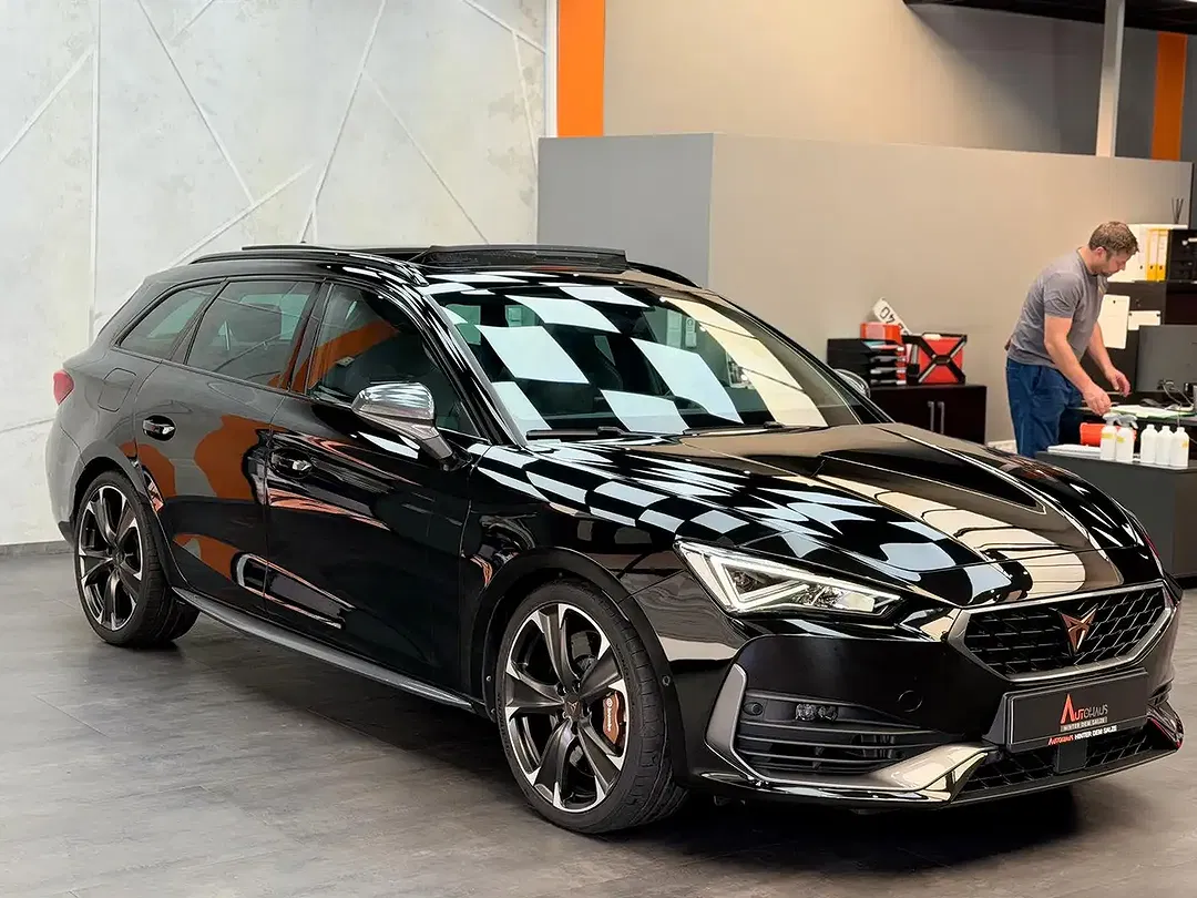 CUPRA Leon - Thumbnail 2