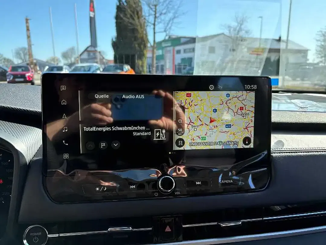 Mitsubishi Outlander - Thumbnail 10
