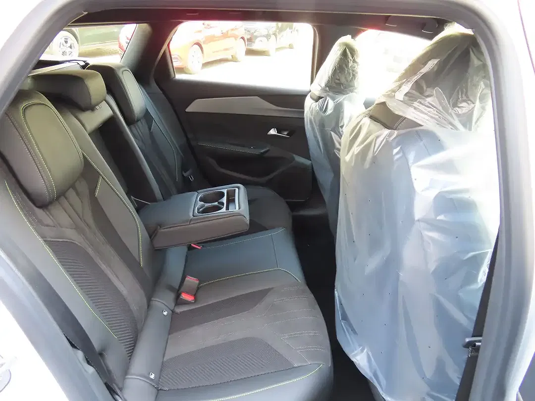 Peugeot 308 - Thumbnail 15