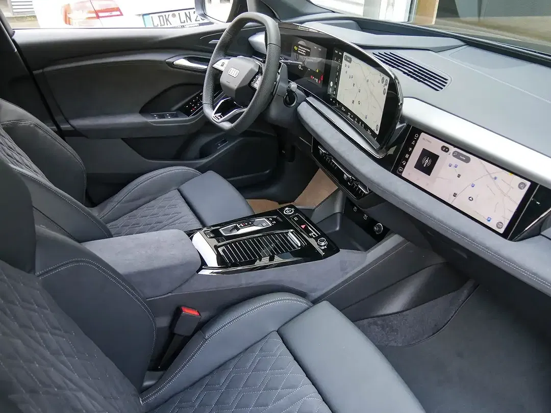 Audi Q6 e-tron - Thumbnail 4