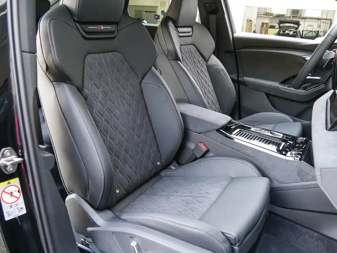 Audi Q6 e-tron - Thumbnail 7