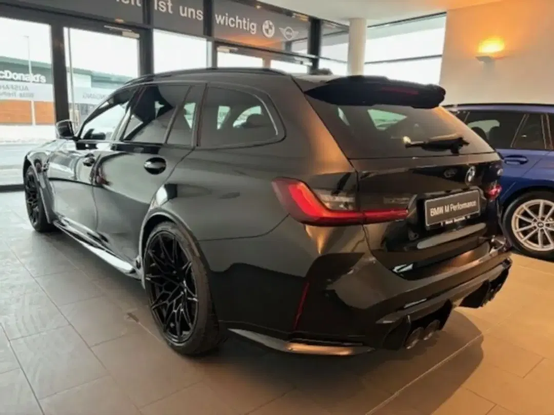BMW M3 - Thumbnail 6