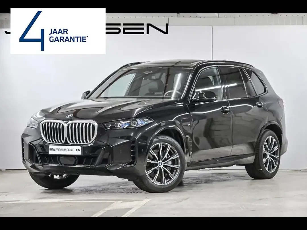 BMW X5 - Thumbnail 1