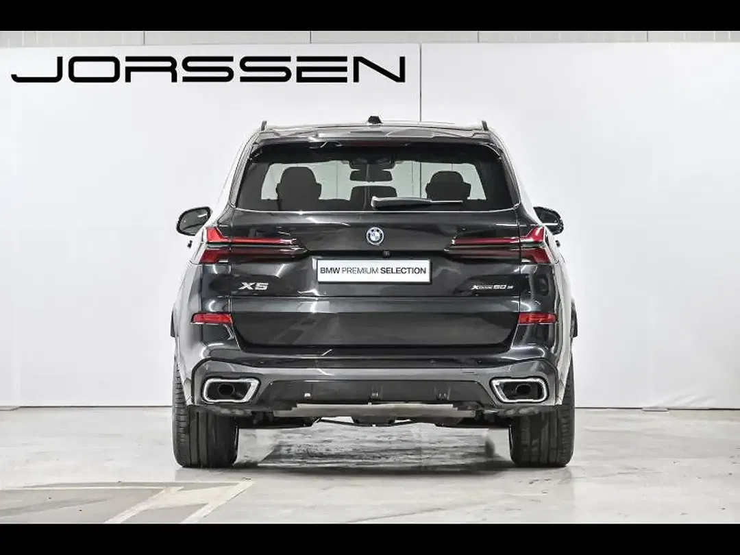 BMW X5 - Thumbnail 4