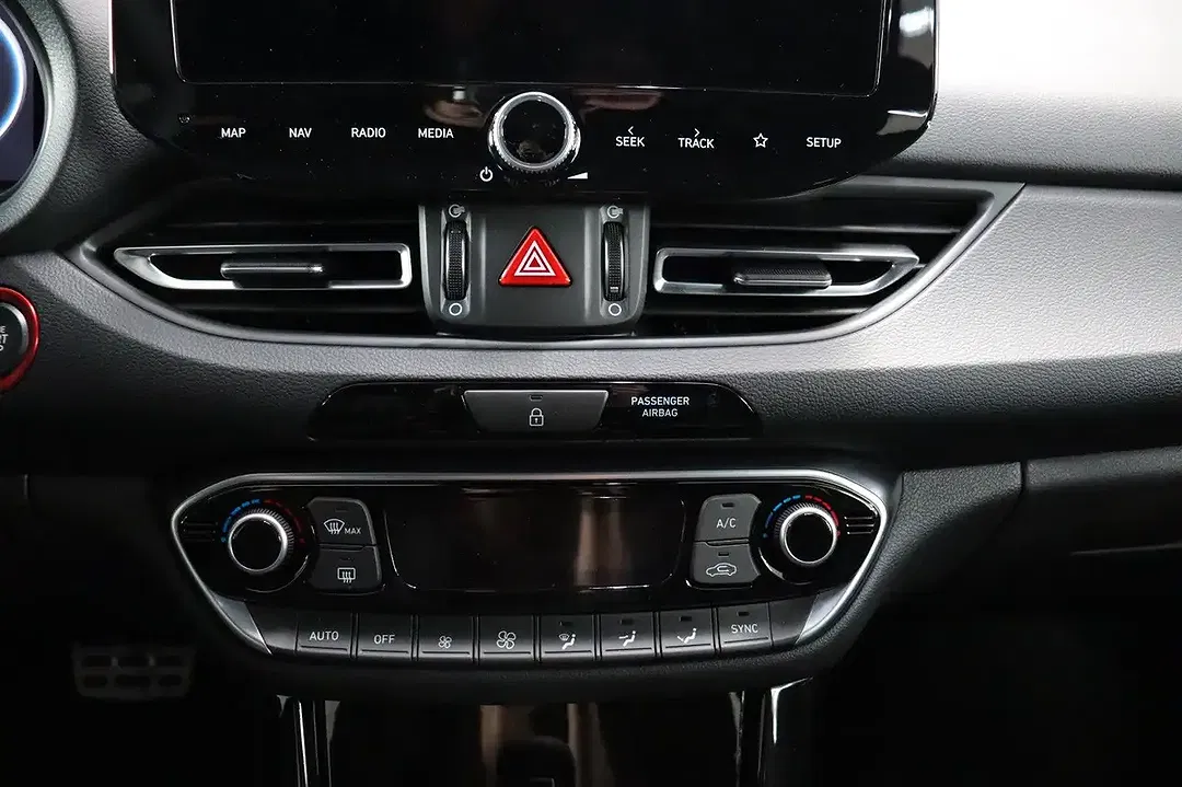 Hyundai i30 - Thumbnail 11