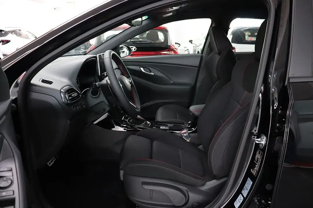 Hyundai i30 - Thumbnail 14