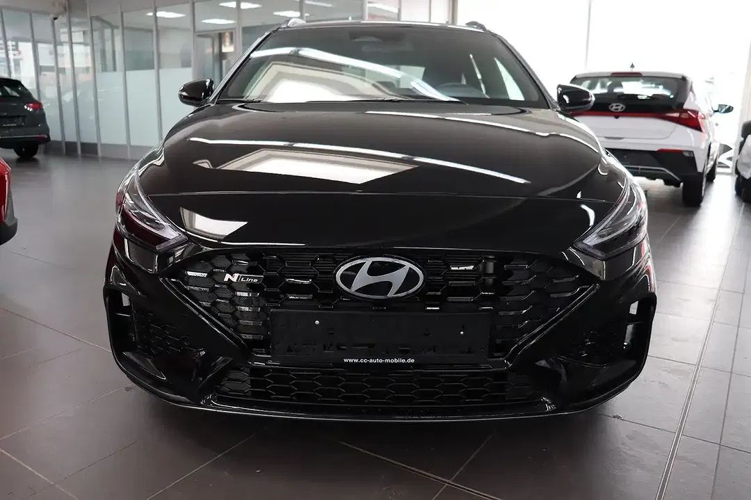 Hyundai i30 - Thumbnail 2