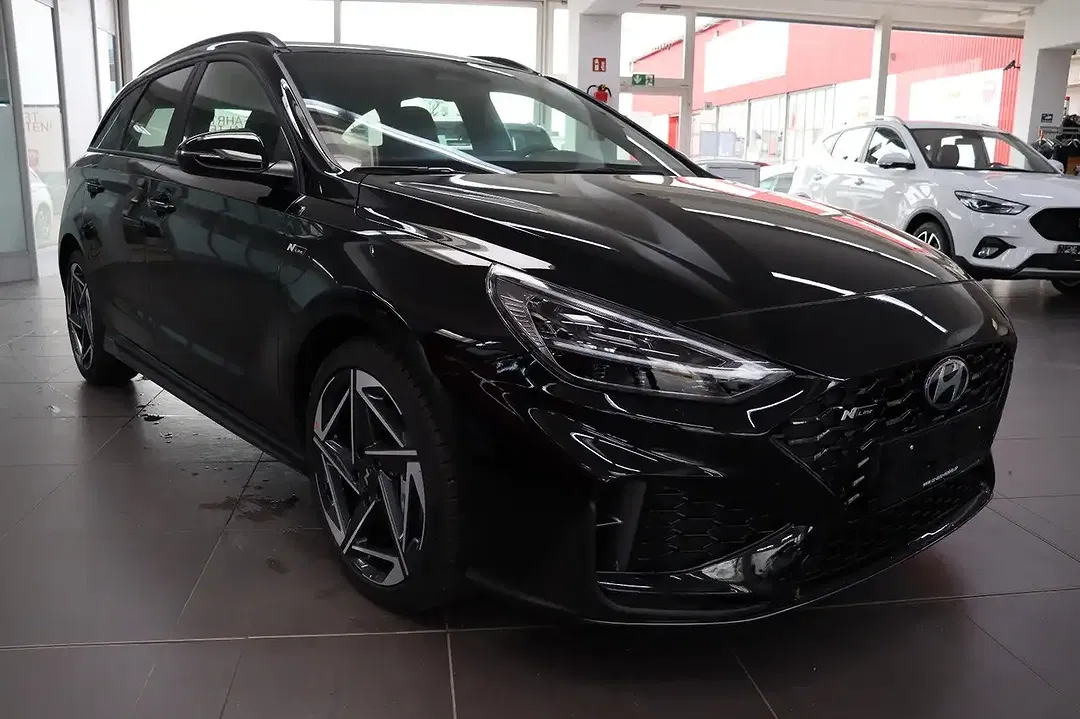 Hyundai i30 - Thumbnail 3