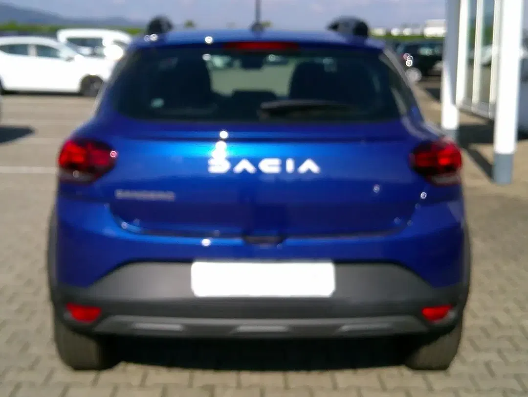 Dacia Sandero - Thumbnail 4