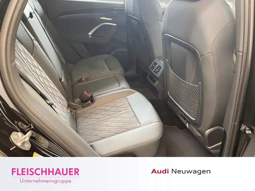 Audi SQ5 - Thumbnail 10
