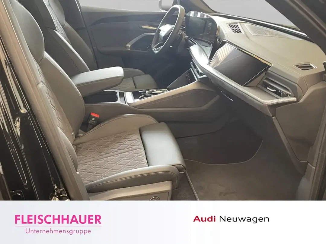 Audi SQ5 - Thumbnail 9