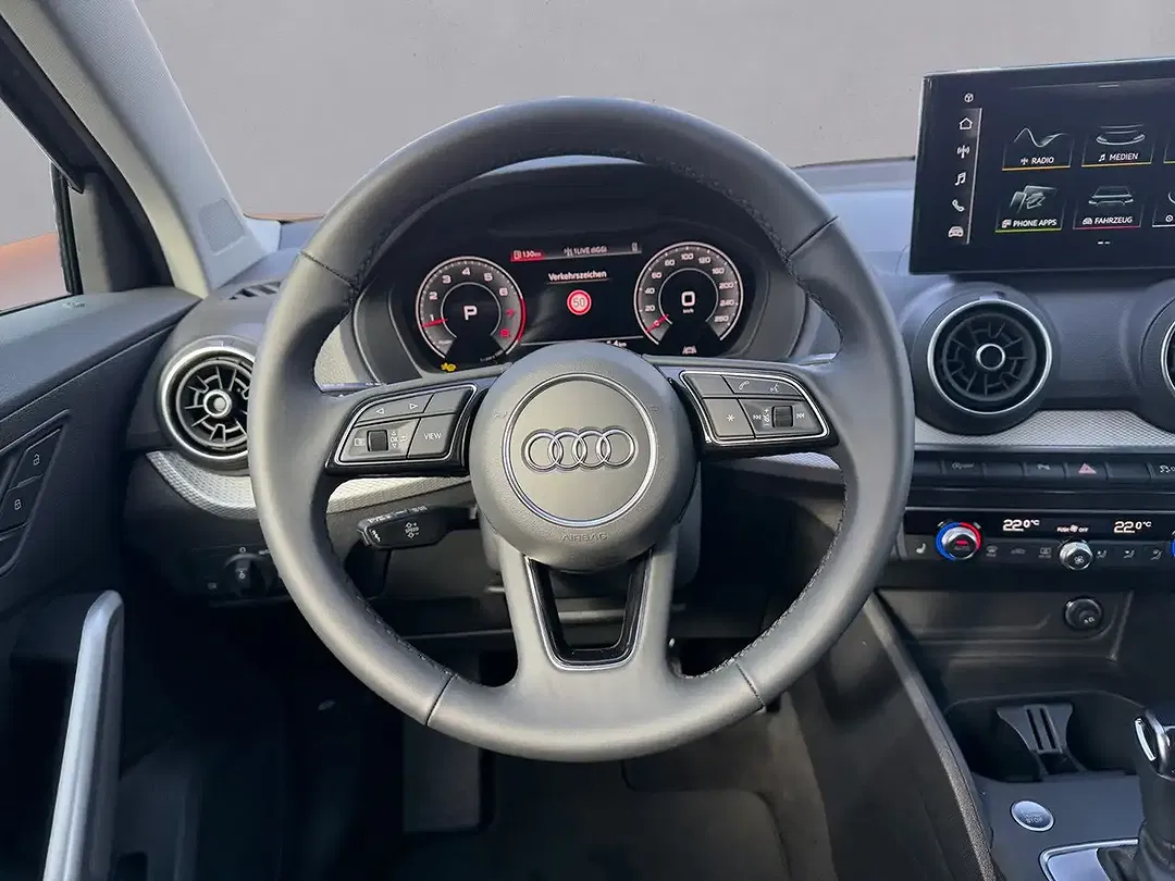 Audi Q2 - Thumbnail 12