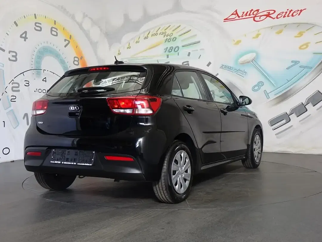 Kia Rio - Thumbnail 4
