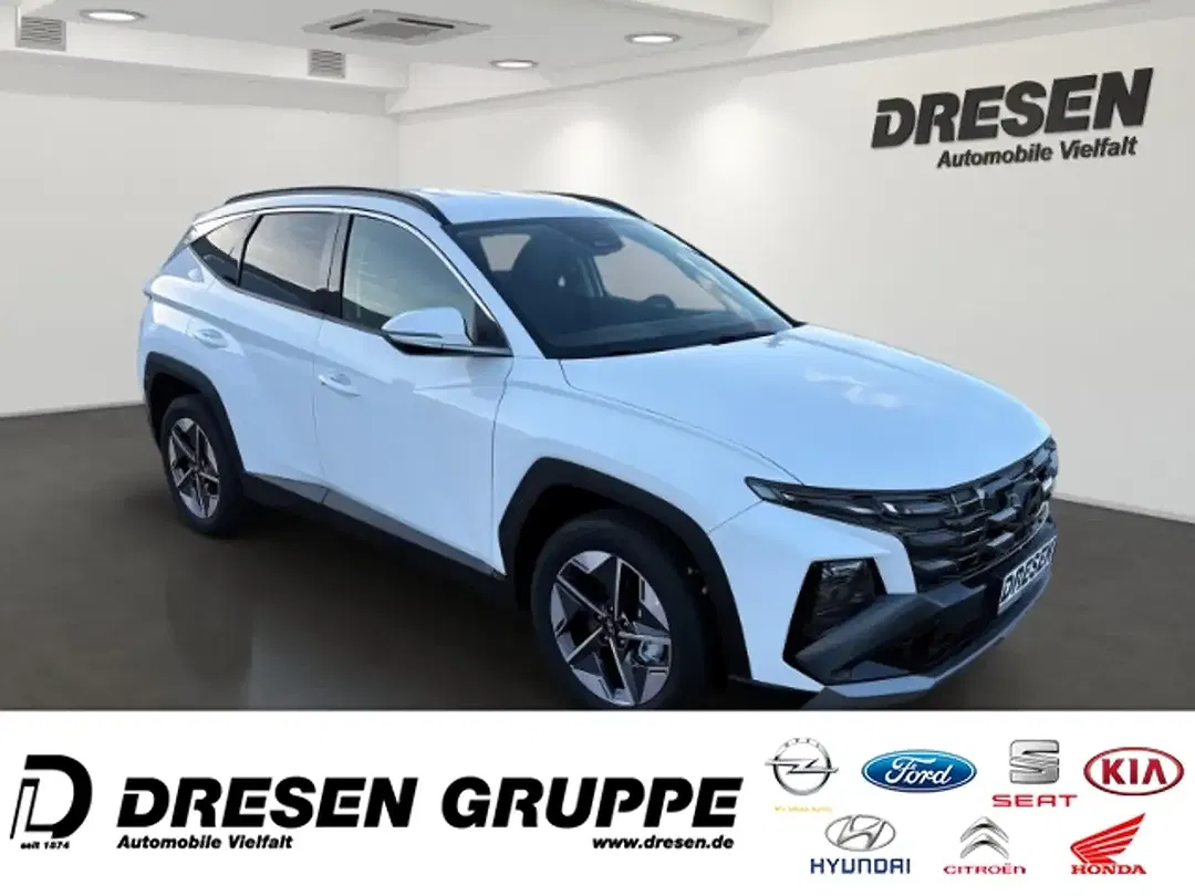 Hyundai TUCSON - Thumbnail 1