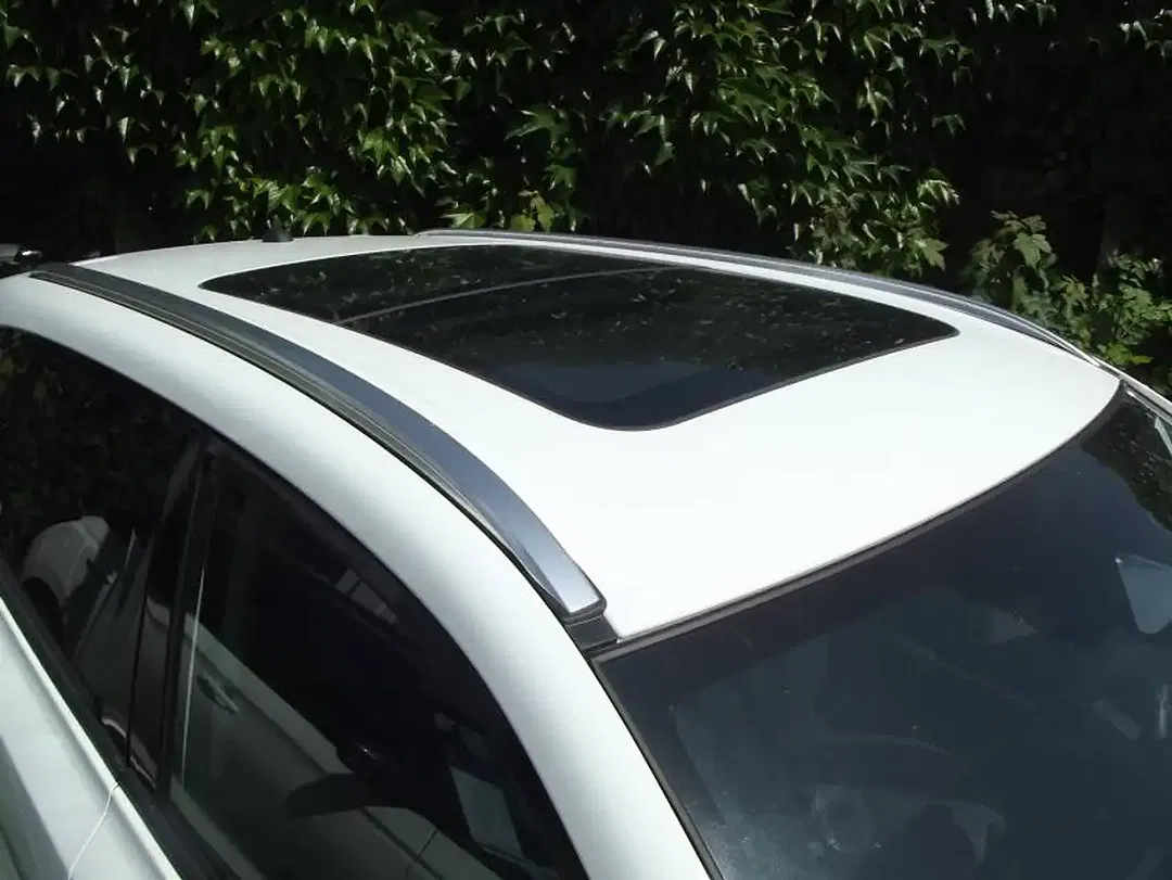 Suzuki Vitara - Thumbnail 3
