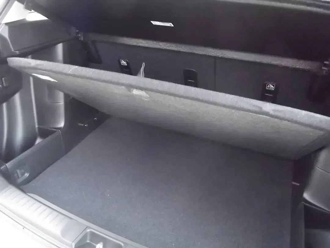 Suzuki Vitara - Thumbnail 6