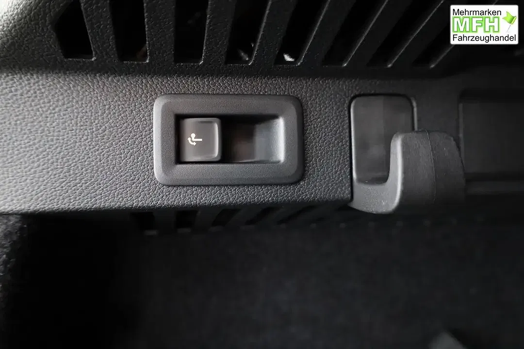 Skoda Kamiq - Thumbnail 13