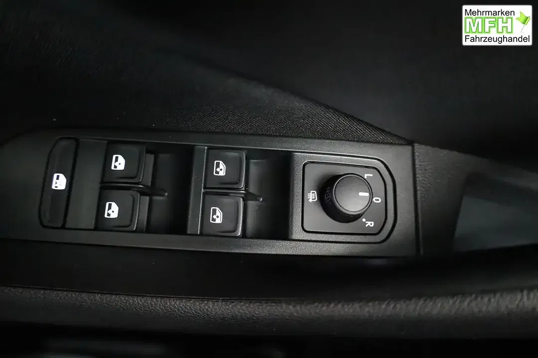 Skoda Kamiq - Thumbnail 7