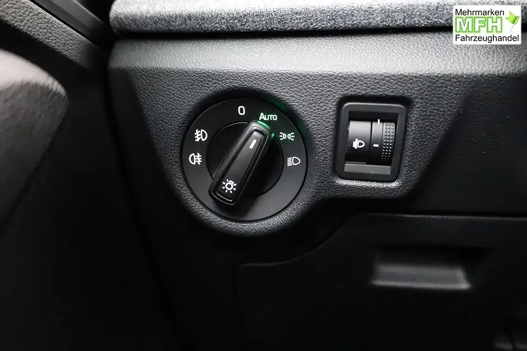 Skoda Kamiq - Thumbnail 8