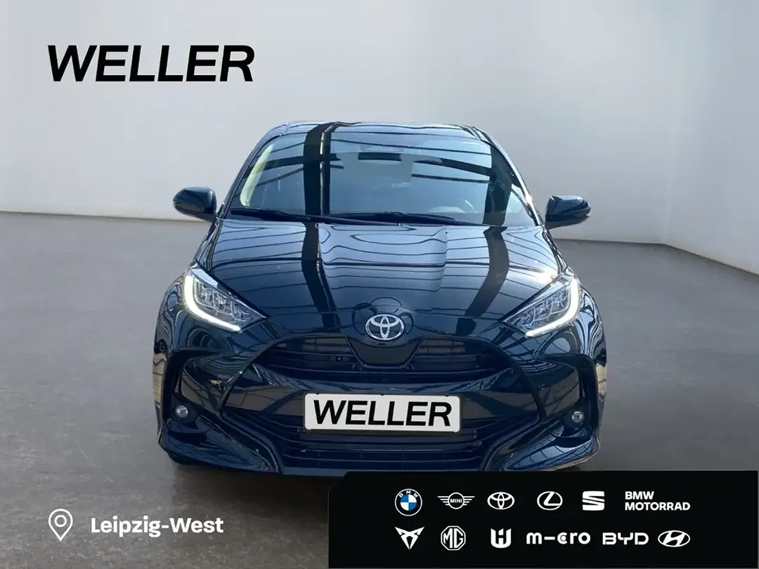 Toyota Yaris - Thumbnail 10