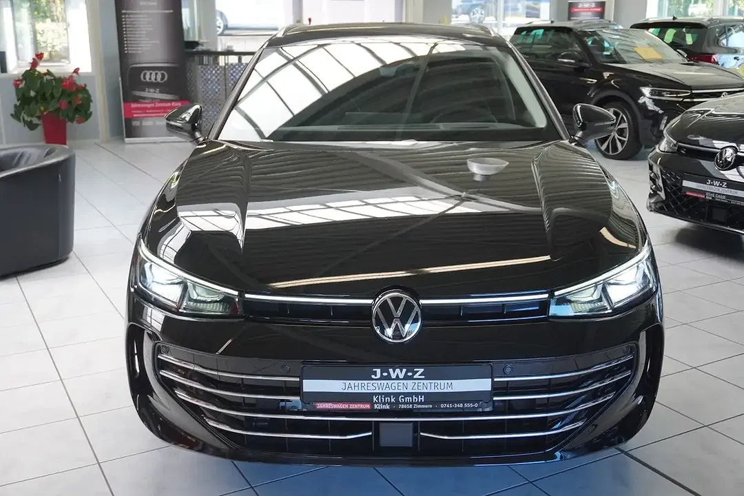 Volkswagen Passat Variant - Thumbnail 2
