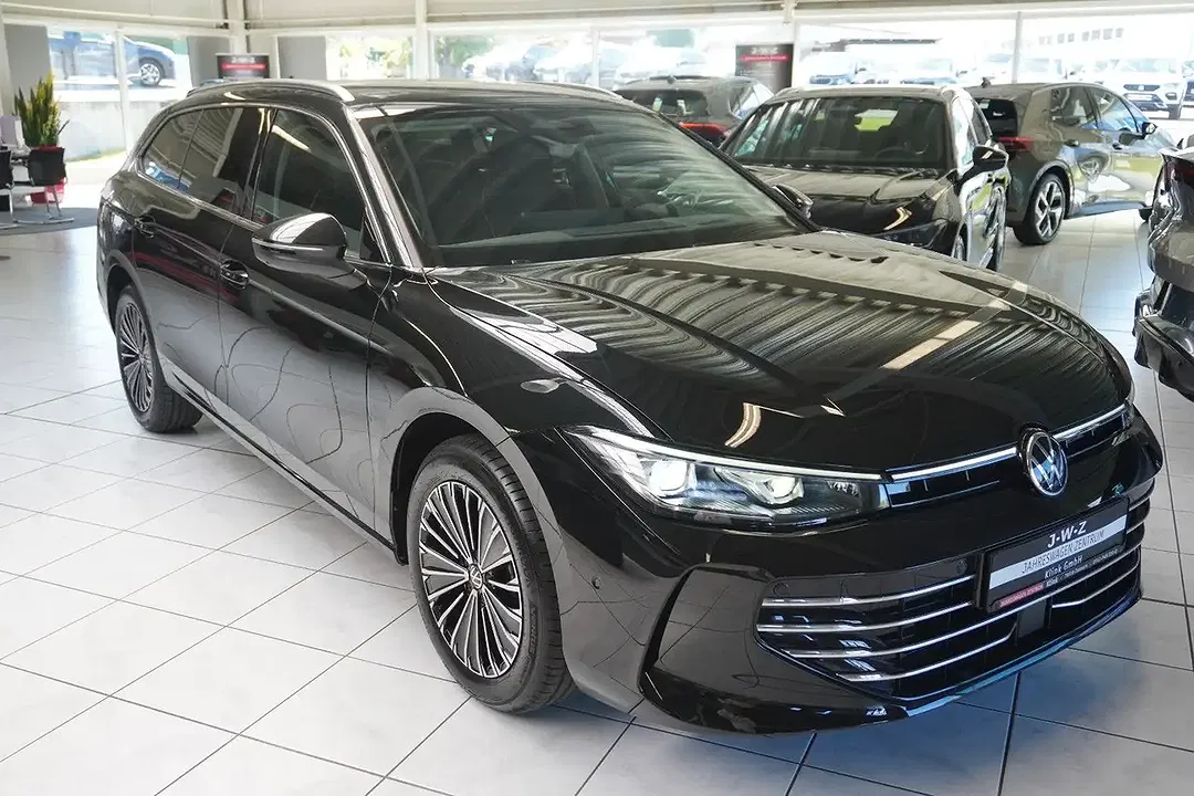 Volkswagen Passat Variant - Thumbnail 3