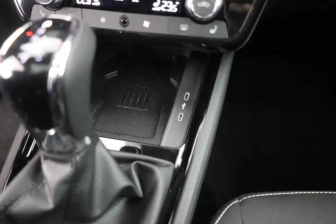 Skoda Kamiq - Thumbnail 12