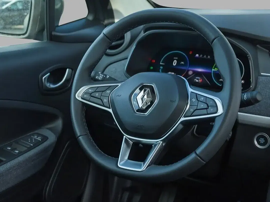 Renault ZOE - Thumbnail 12