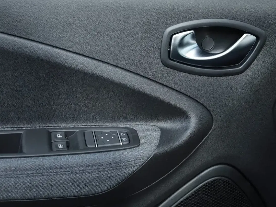 Renault ZOE - Thumbnail 14