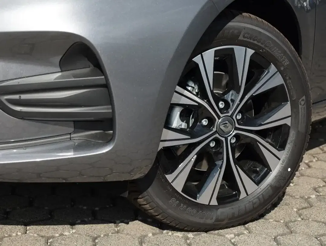 Renault ZOE - Thumbnail 6