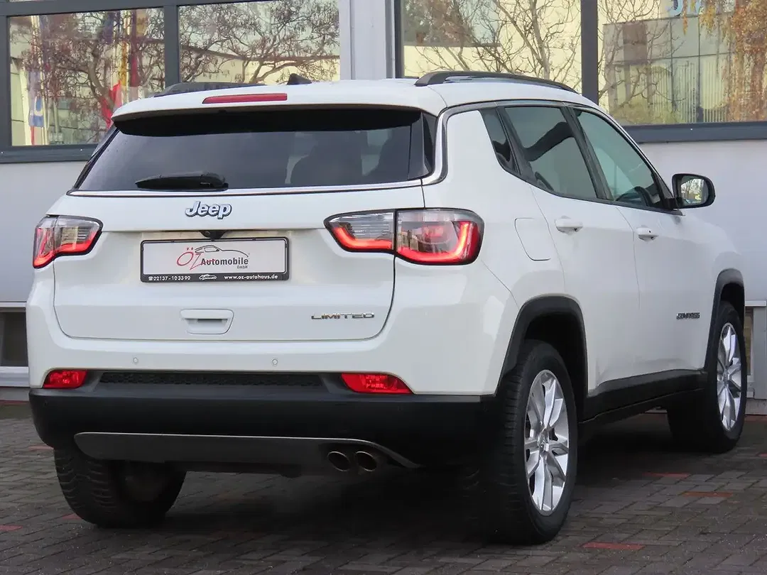 Jeep Compass - Thumbnail 6