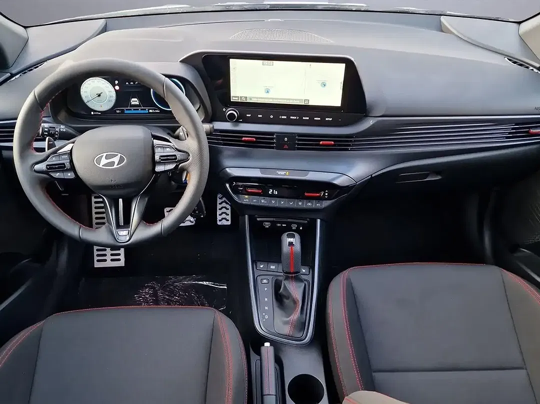 Hyundai i20 - Thumbnail 10