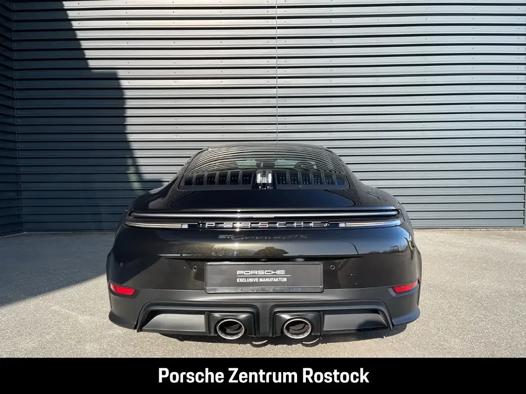 Porsche 992 - Thumbnail 5