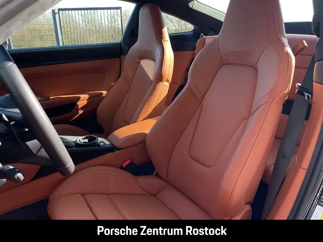Porsche 992 - Thumbnail 8