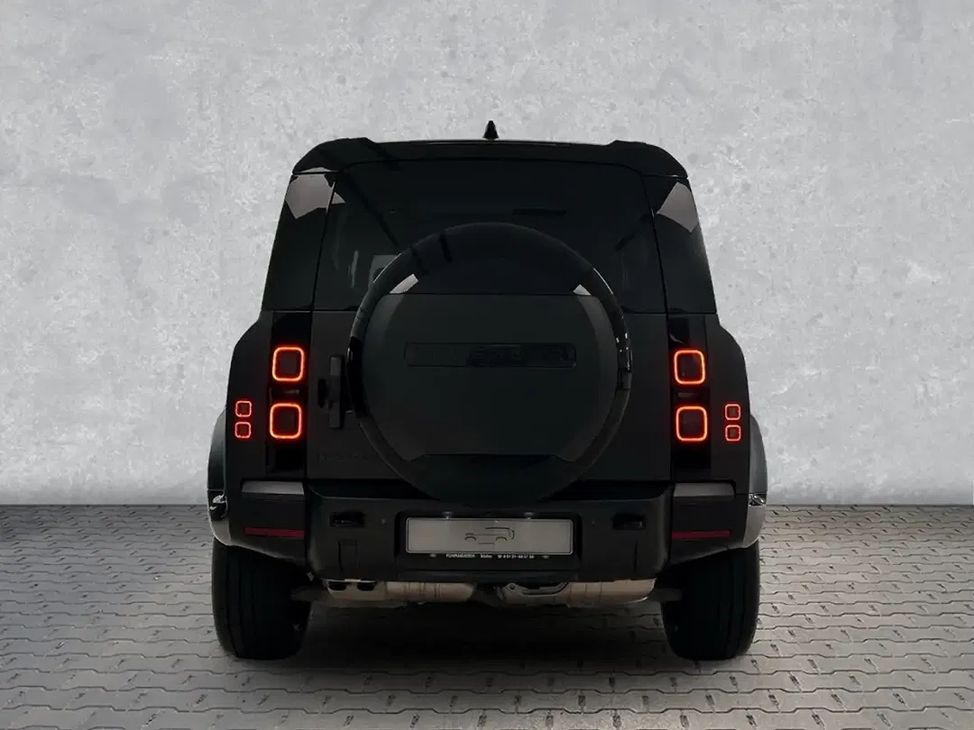 Land Rover Defender - Thumbnail 7