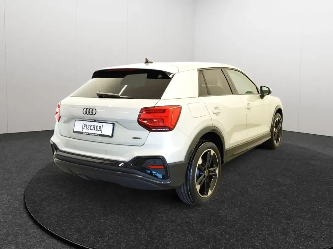 Audi Q2 - Thumbnail 5