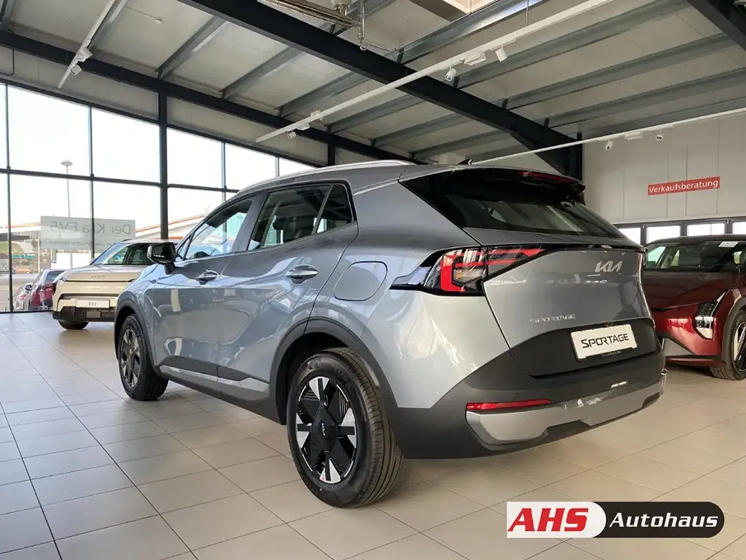 Kia Sportage - Thumbnail 4