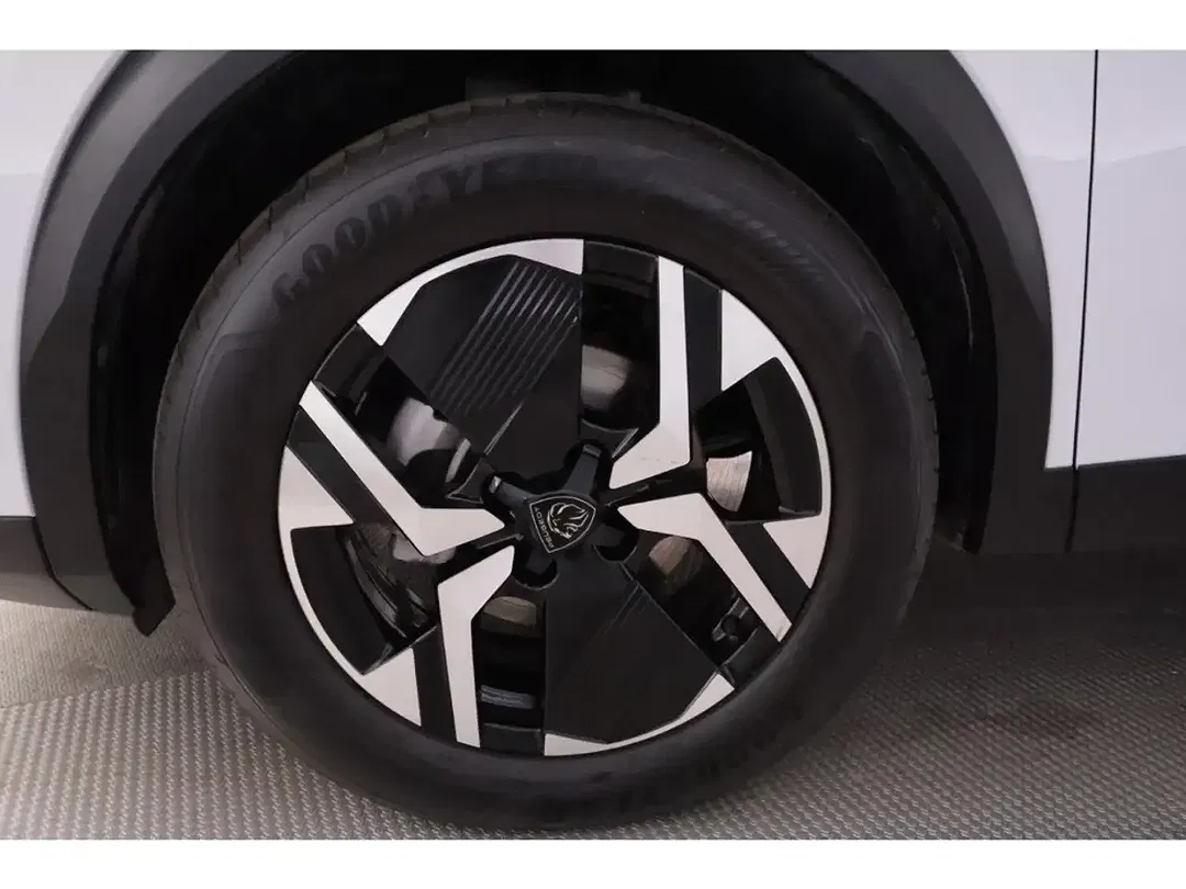 Peugeot 2008 - Thumbnail 14