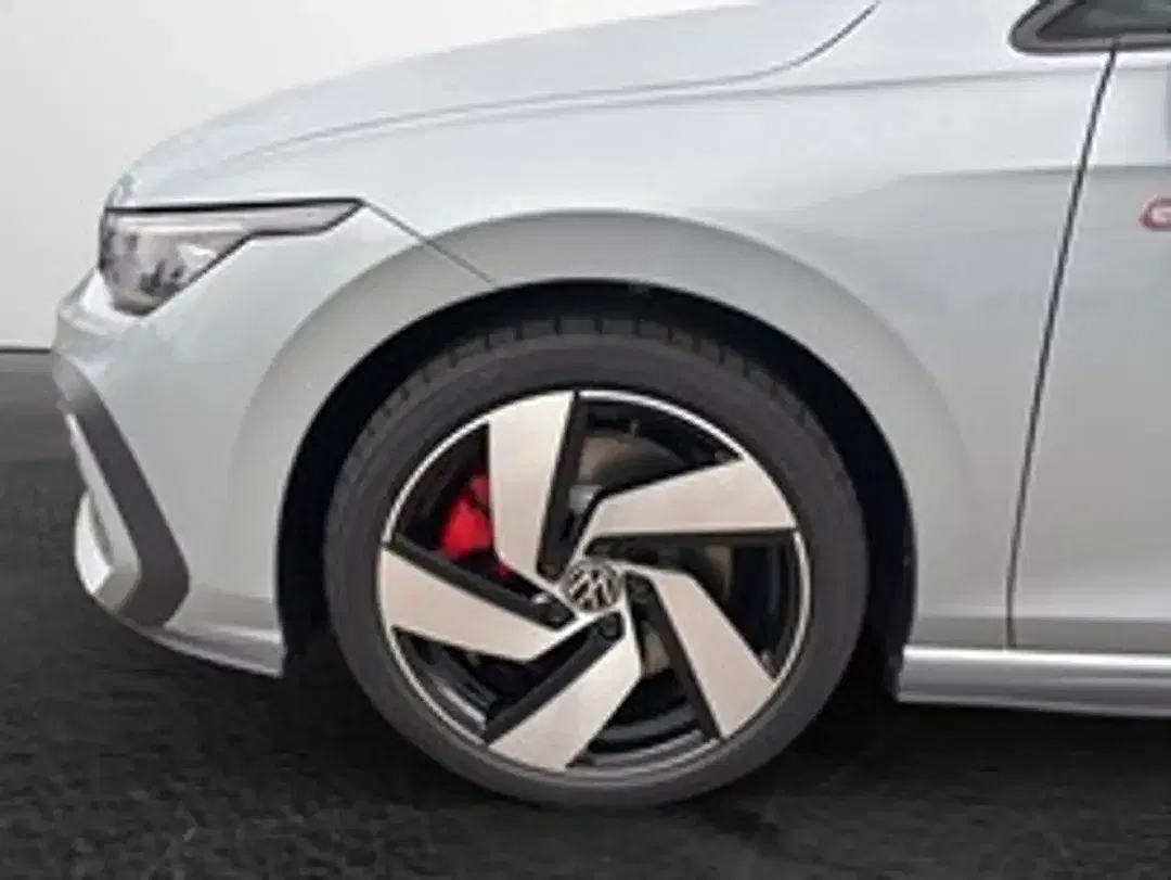 Volkswagen Golf GTI - Thumbnail 5
