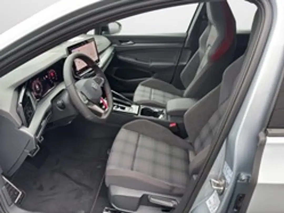 Volkswagen Golf GTI - Thumbnail 7