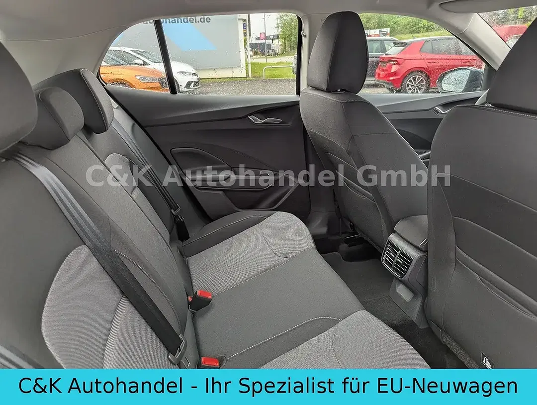 Skoda Fabia - Thumbnail 8