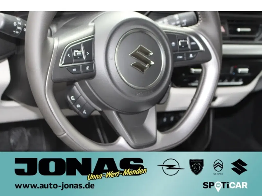 Suzuki Swift - Thumbnail 12