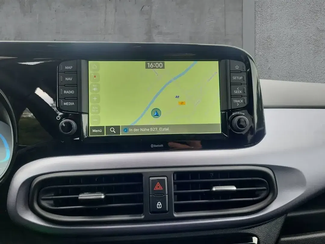 Hyundai i10 - Thumbnail 15